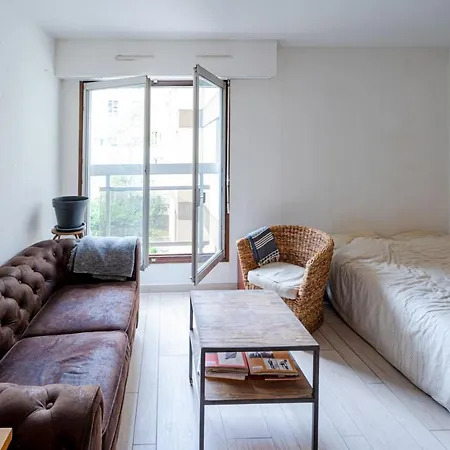 Bright Studio In Oberkampf Appartamento
